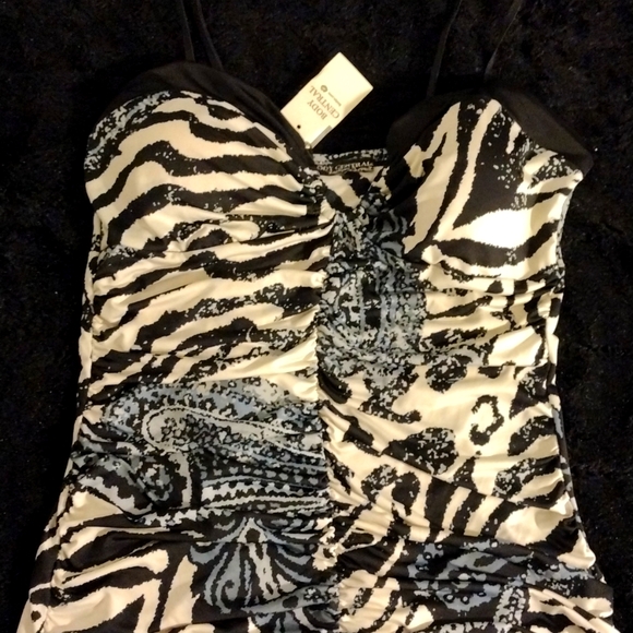 Bodycon Dress - Picture 3 of 5